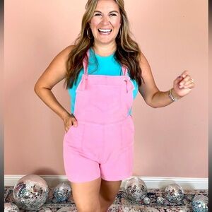 Maison De Perrine Pink Shorts Overalls